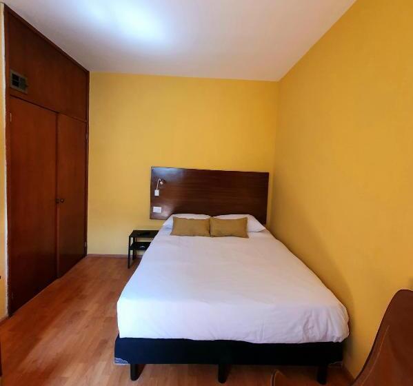 اتاق استاندارد, Lindas Suites Eugenio Sue