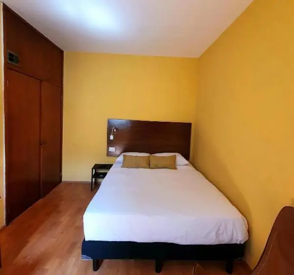اتاق استاندارد, Lindas Suites Eugenio Sue