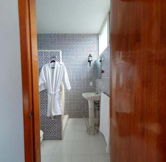 اتاق استاندارد, Lindas Suites Eugenio Sue