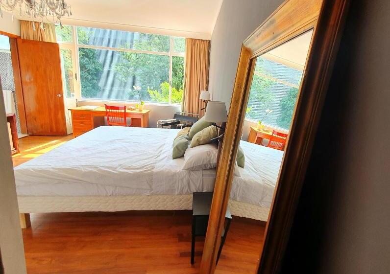 اتاق استاندارد, Lindas Suites Eugenio Sue