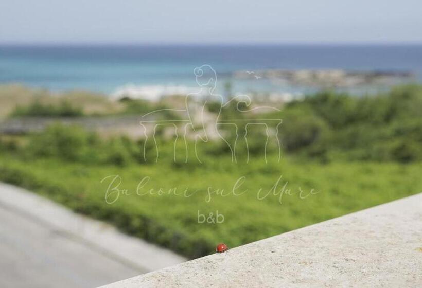 Standart Oda, Room In B&b B&b Balconi Sul Mare Deluxe Room With Hydromassage La Spiaggetta