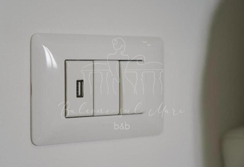 Standart Oda, Room In B&b B&b Balconi Sul Mare Deluxe Room With Hydromassage La Spiaggetta
