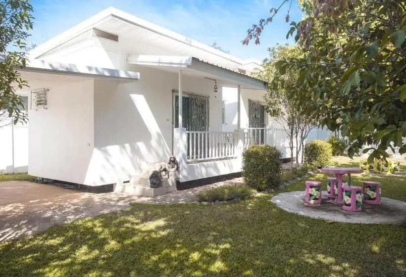 Standard-huone, Treeside Guest House Resort