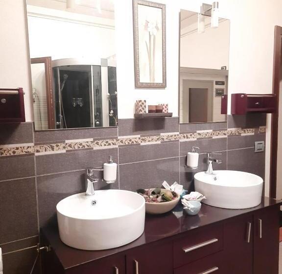 غرفة قياسية, B&b Santa Chiara