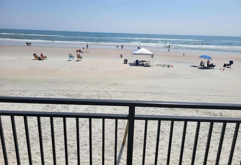 إستوديو قياسى مطل على البحر, Beautiful Oceanview Condo With 75 Inch Tv