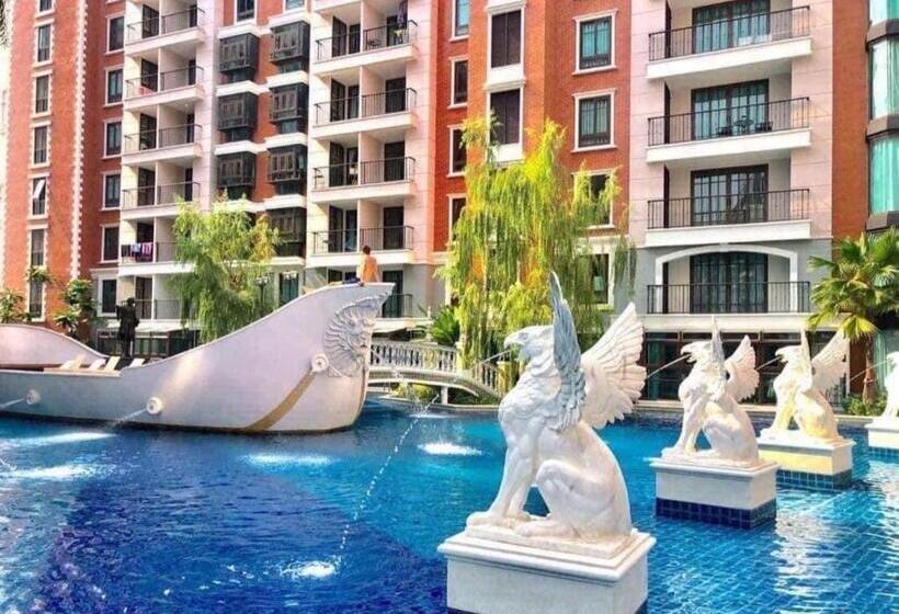 발코니가 있는 스위트, Espana Condo Jomtien By Aey