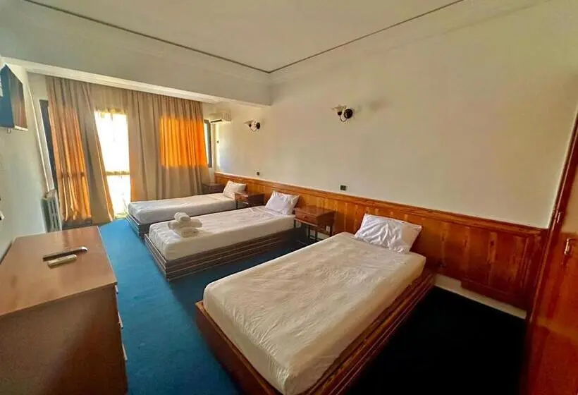 Standard Kolmen Hengen Huone Parveke, Amrouss Touristic Darmaroc