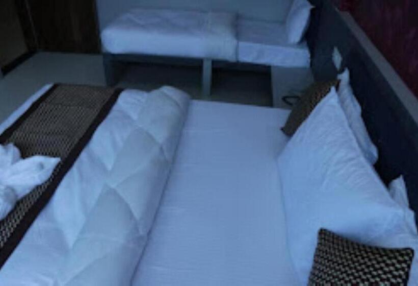 Номер Deluxe, Sainath, Chhindwara
