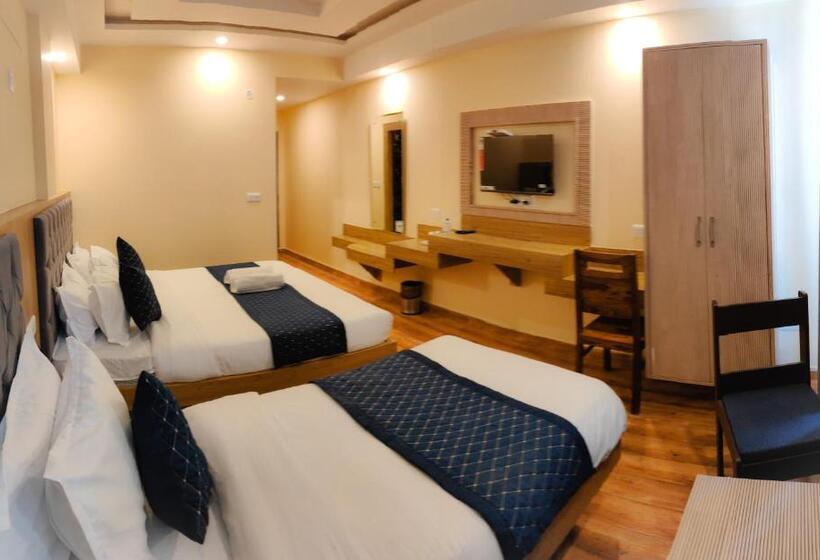 Quarto Triplo Superior, The Fragrance