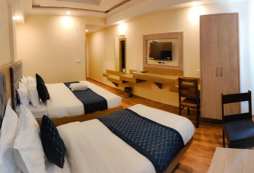 Quarto Triplo Superior, The Fragrance