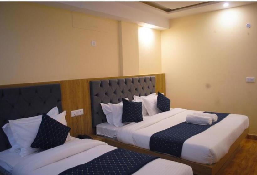 Quarto Triplo Superior, The Fragrance