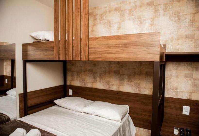 اتاق استاندارد سه نفره, Uny Hotéis Brás