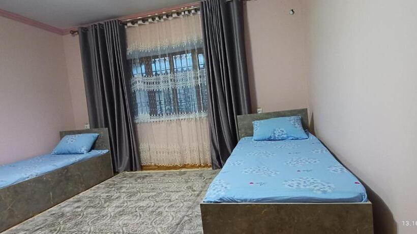 اتاق استاندارد, Injir Hostel