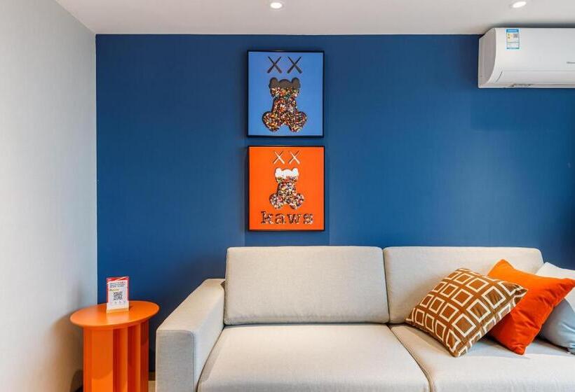 Номер Superior Вид на Город, Livetour Hotel Sanxi Metro Guangzhou