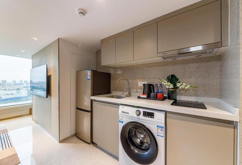 Номер Superior Вид на Город, Livetour Hotel Sanxi Metro Guangzhou