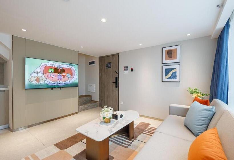 Люкс Superior 2 Спальни, Livetour Hotel Sanxi Metro Guangzhou