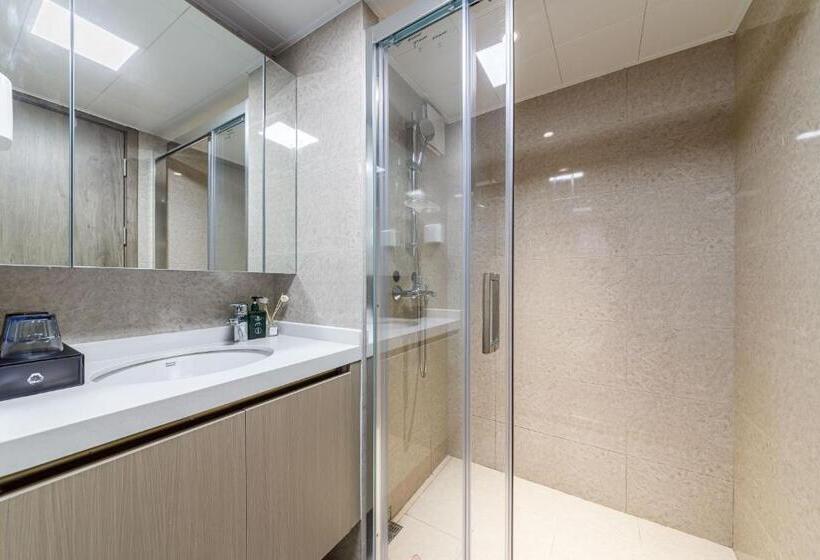 Номер Superior Вид на Город, Livetour Hotel Sanxi Metro Guangzhou