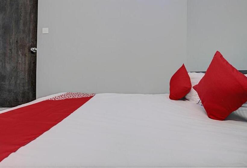 Трехместный Номер Классика, Oyo The Bull Group Of Hotels