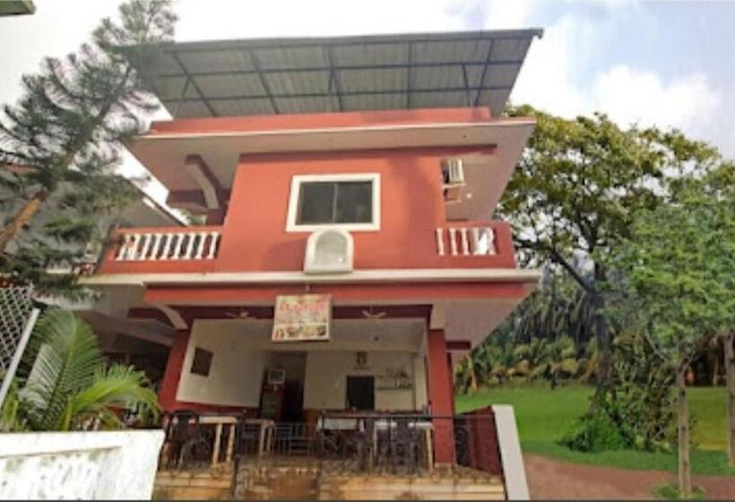 エコノミールーム, Mary Vaz By Dishan