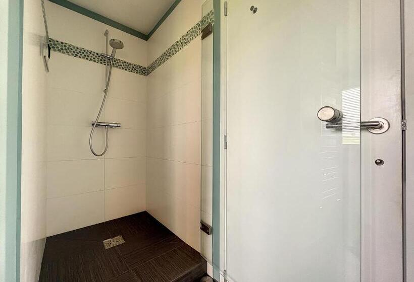 חדר סטנדרט עם מיטת קינג, Suite Duplex Salon Bureau & Chambre En Mezzanine