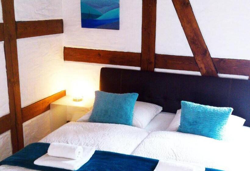 Апартаменты 2 Спальни, Boutique Hotel Little Venezia