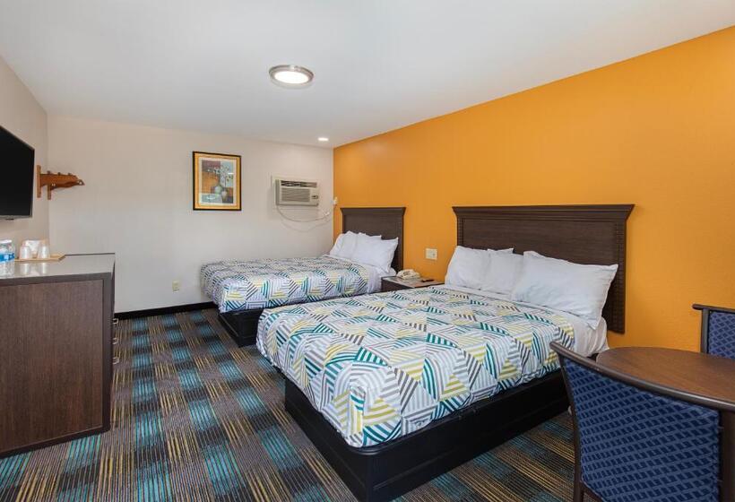 Номер Стандарт 2 Двуспальные Кровати, Cardinal Motel Bowling Green