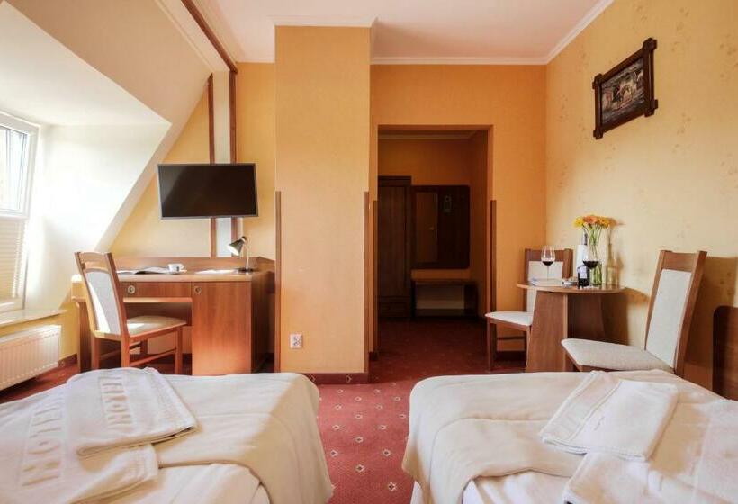 スタンダードルーム, Dwór Bogucin Hotel&restauracja