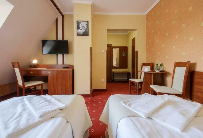 スタンダードルーム, Dwór Bogucin Hotel&restauracja