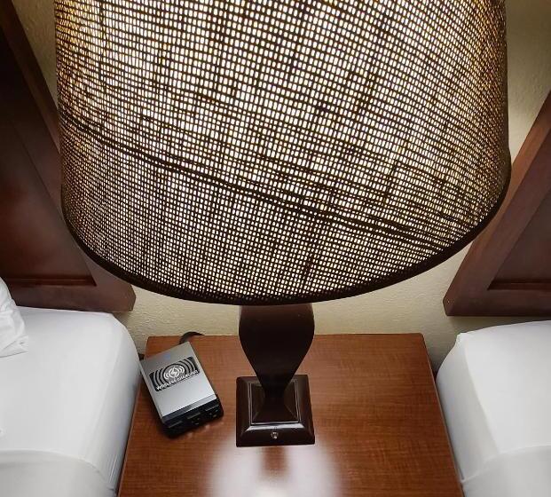 Superior Oda, Homestead Motel