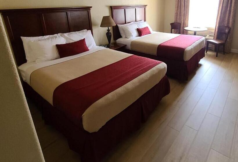 Superior Oda, Homestead Motel