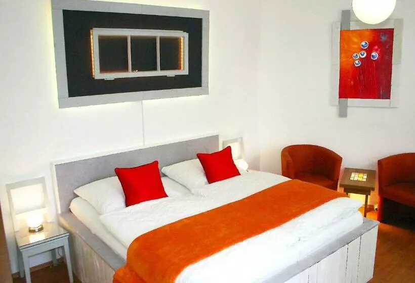 コンフォートルーム, Boutique Hotel Little Venezia