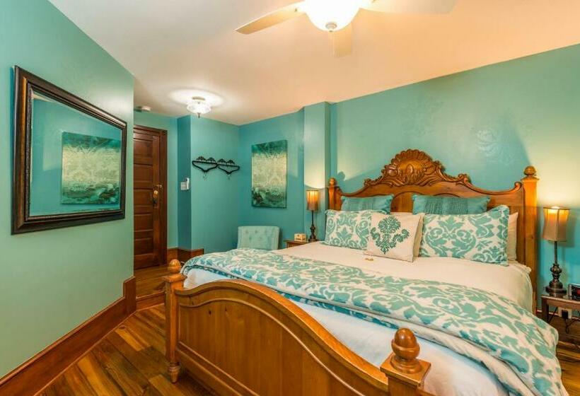 キングサイズベッドのデラックスルーム, Carriage Way Inn Bed & Breakfast Adults Only   21 Years Old And Up