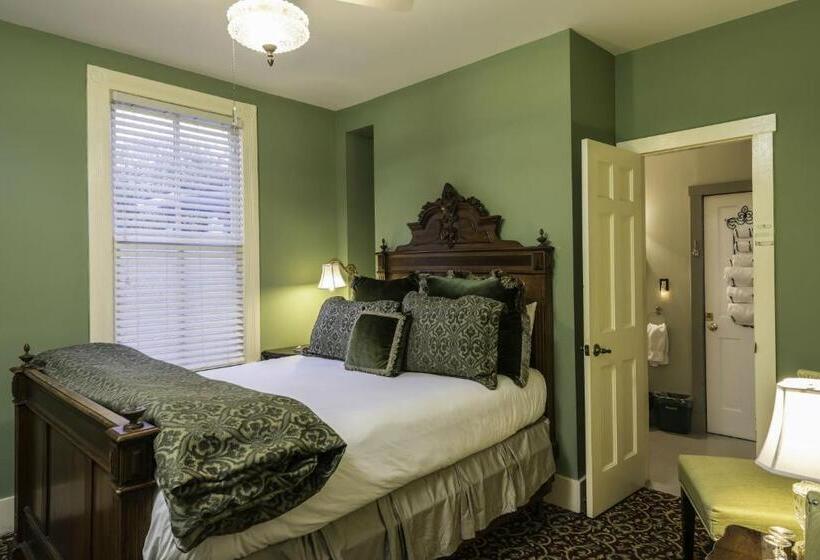 غرفة قياسية, Carriage Way Inn Bed & Breakfast Adults Only   21 Years Old And Up