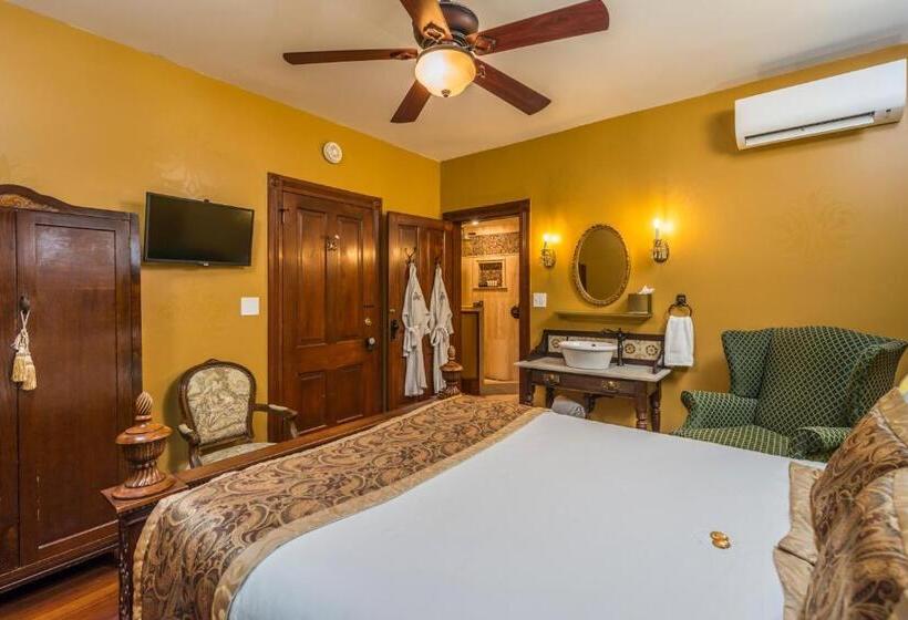 豪华房间, Carriage Way Inn Bed & Breakfast Adults Only   21 Years Old And Up