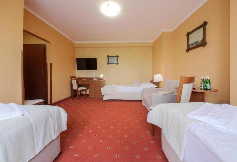 ファミリールーム, Dwór Bogucin Hotel&restauracja