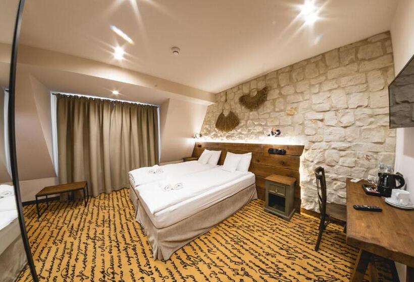 デラックスルーム, Dwór Bogucin Hotel&restauracja