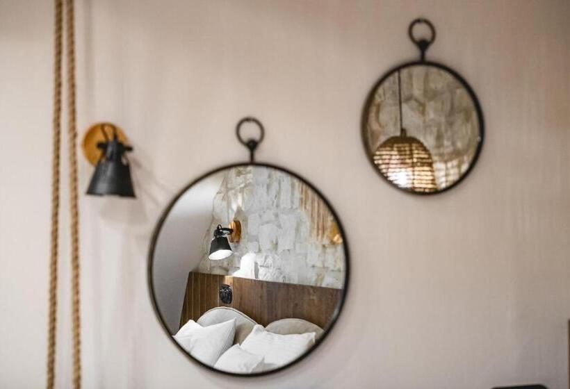 デラックスルーム, Dwór Bogucin Hotel&restauracja