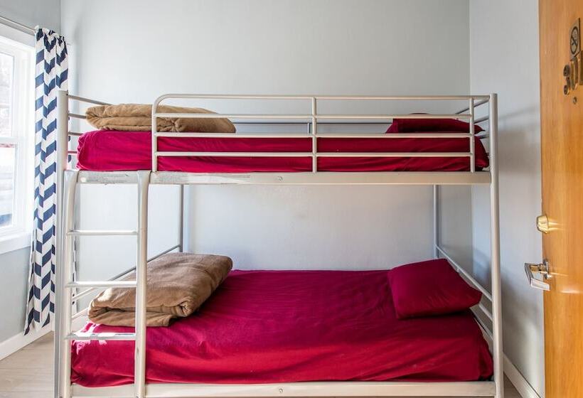 Bed in een Gedeelde Kamer, European Hostel