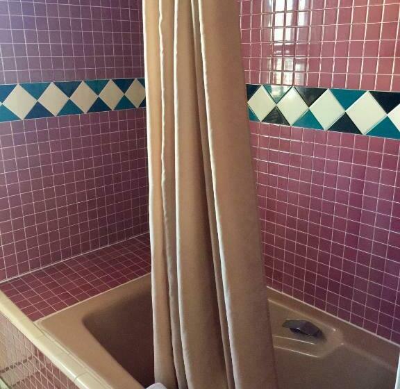 标准间, Guadalupe Inn