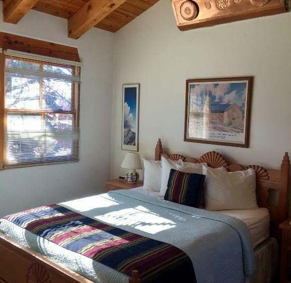 标准间, Guadalupe Inn