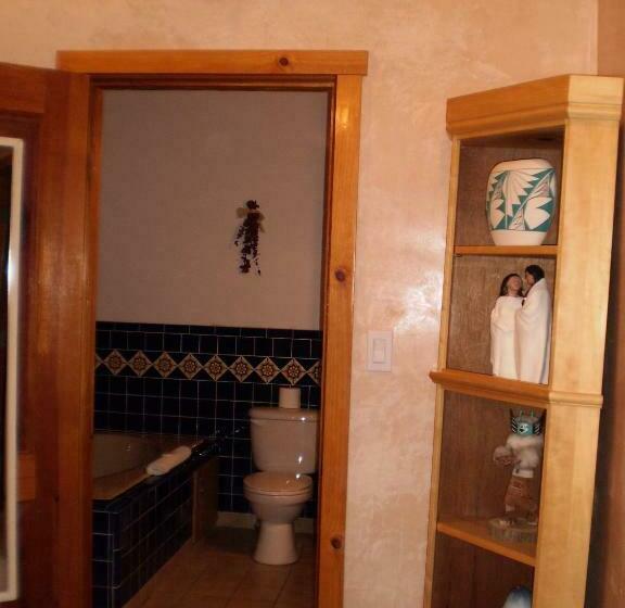 标准间, Guadalupe Inn