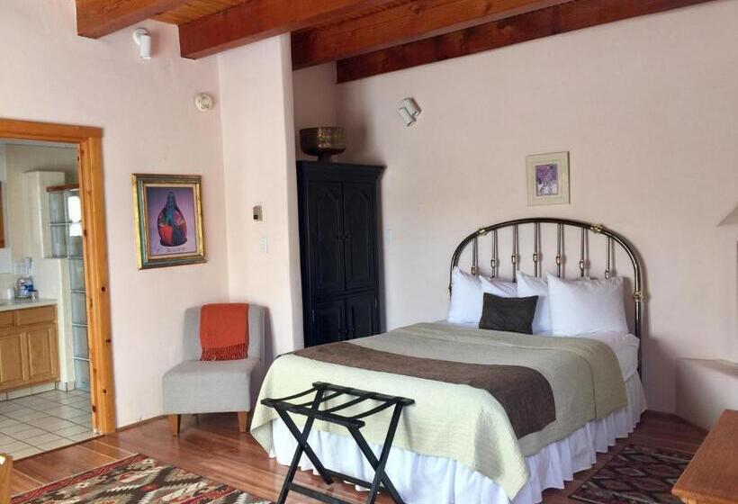 Suite con Balcón, Guadalupe Inn