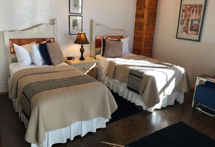 Номер Стандарт, Guadalupe Inn