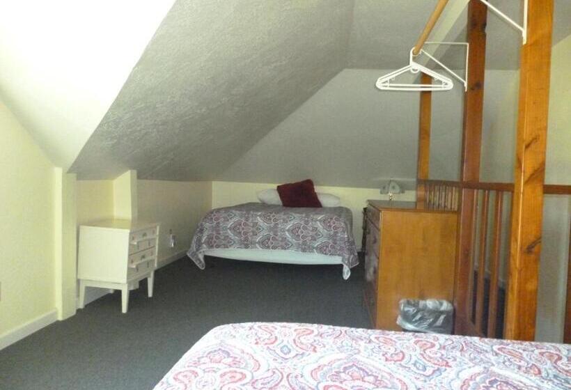 スイート, Harbor Inn