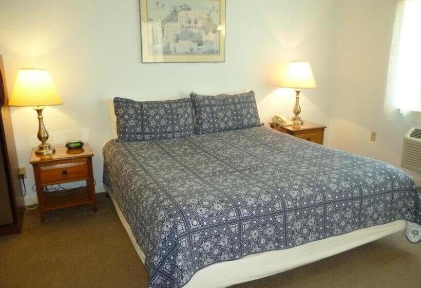 キングサイズベッドのデラックスルーム, Harbor Inn