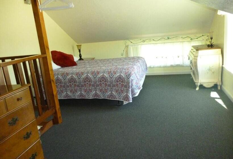 スイート, Harbor Inn