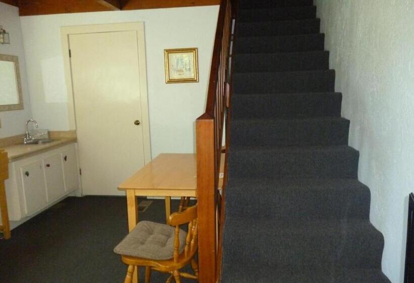 スイート, Harbor Inn