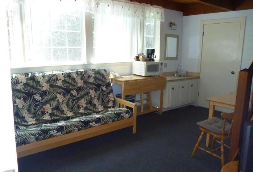 スイート, Harbor Inn