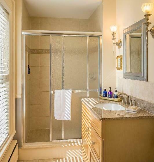 수피리어 룸, Hartstone Inn