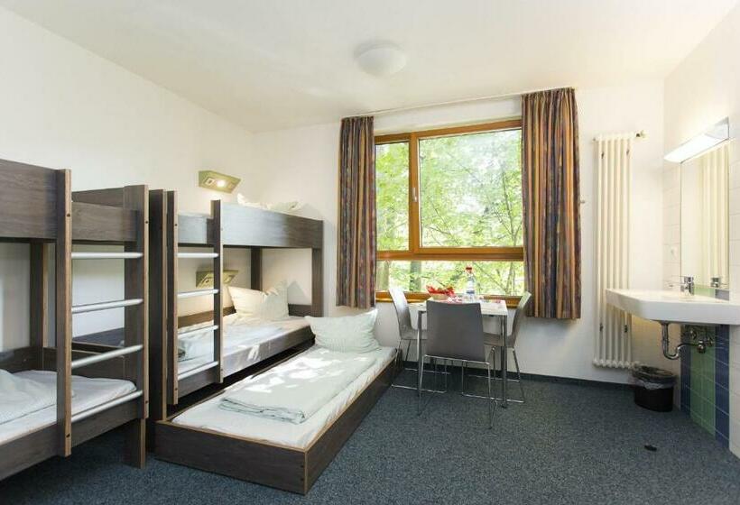 家庭间, Jugendherberge Aachen